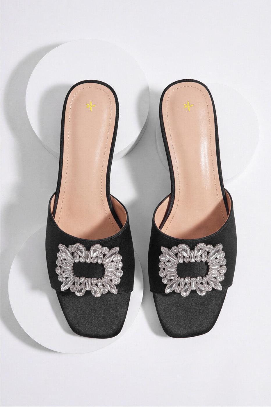 BUCKLE HEELS