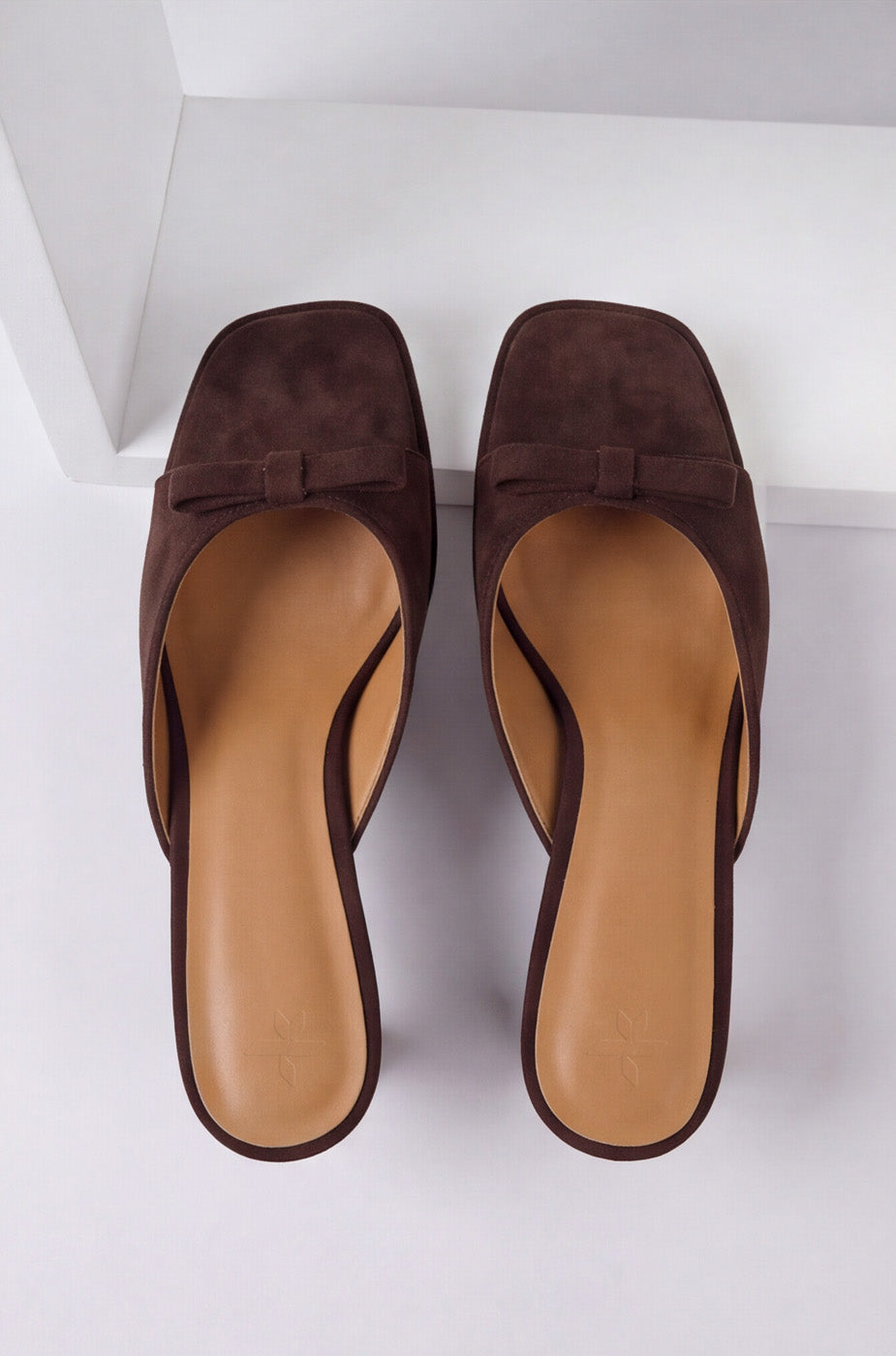 BLOCK HEELS