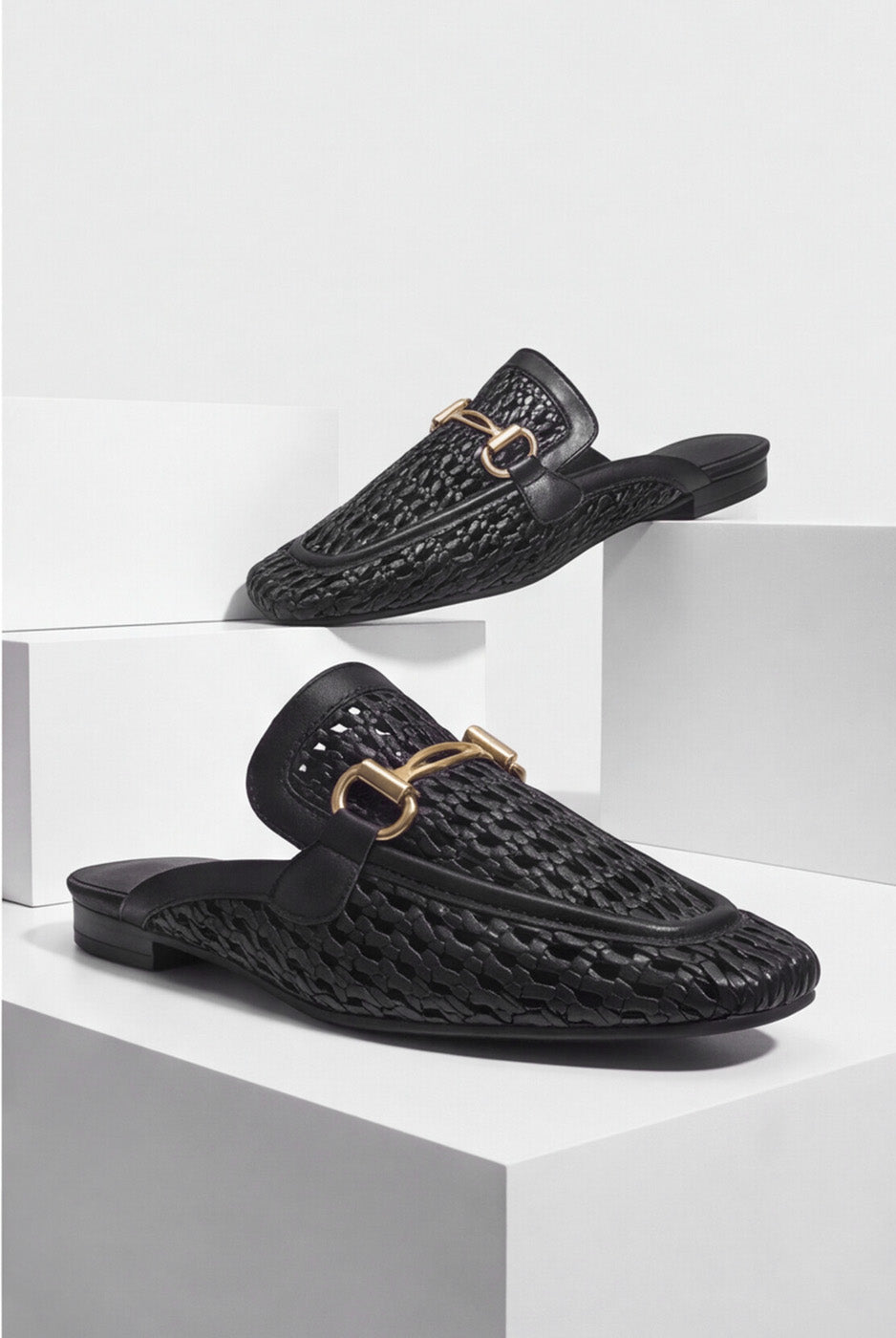 WIDE STRAP MULES