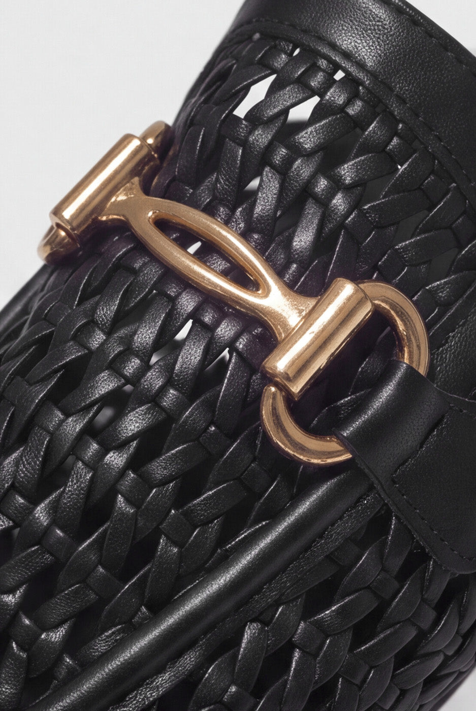 WIDE STRAP MULES