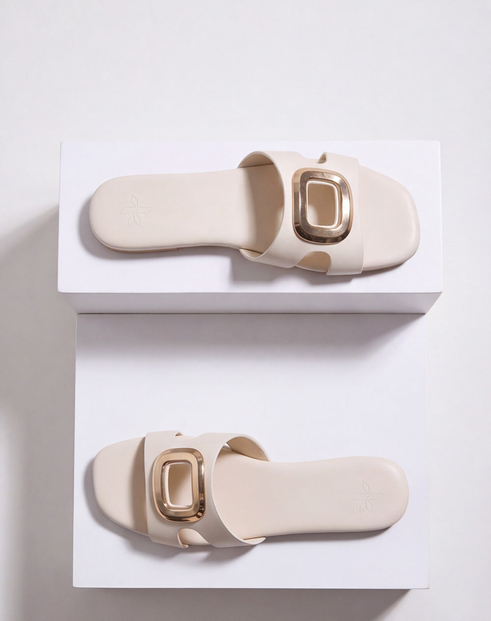 SQUARE BUCKLE SLIDES