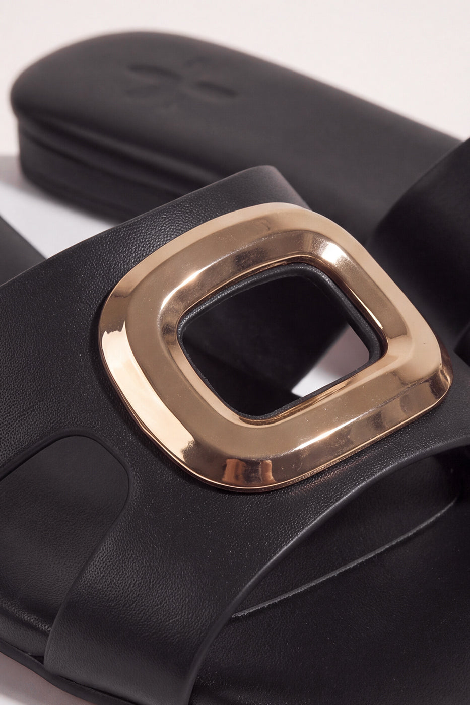 SQUARE BUCKLE SLIDES
