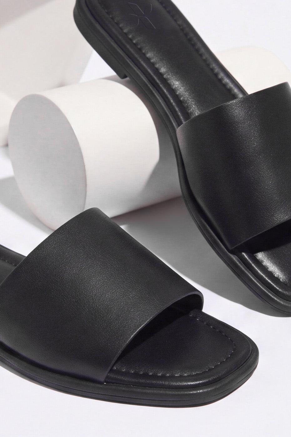 STRAP SLIDES