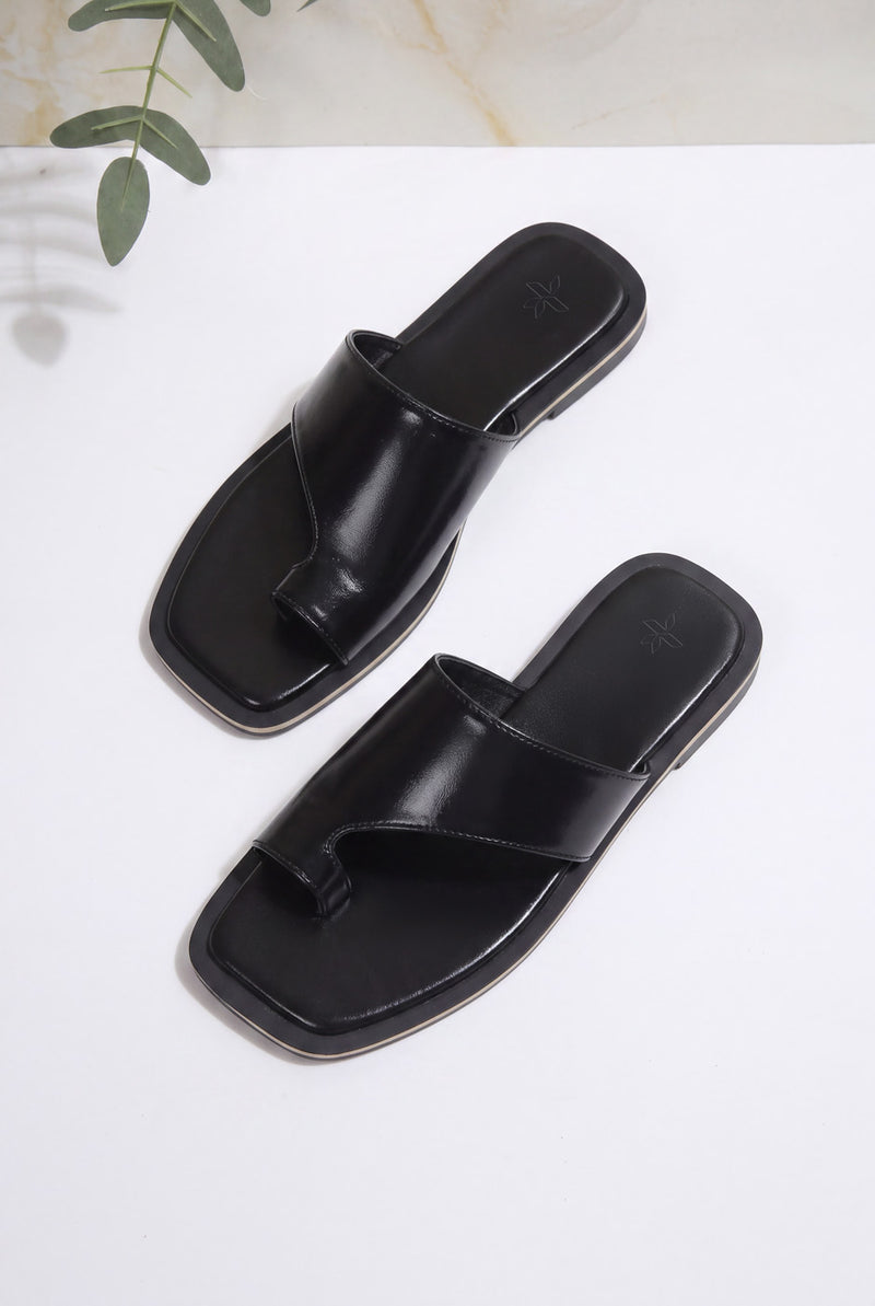SQUARE TOE SLIDES