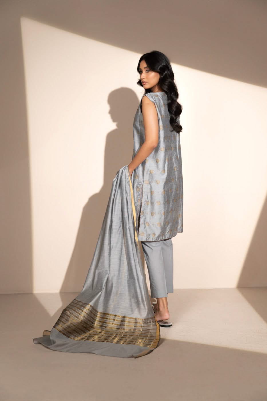 RTW | SHIRT & DUPATTA