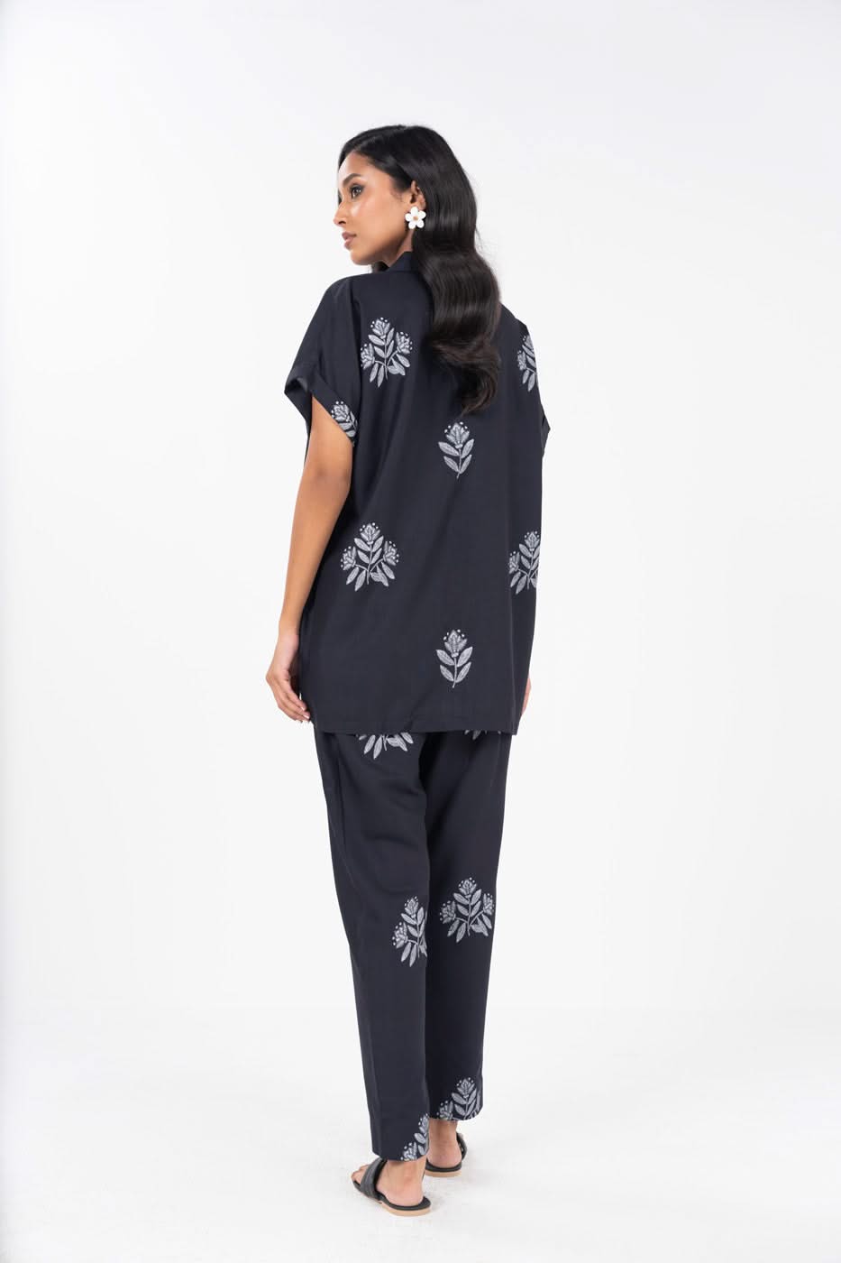 RTW | SHIRT & TROUSER