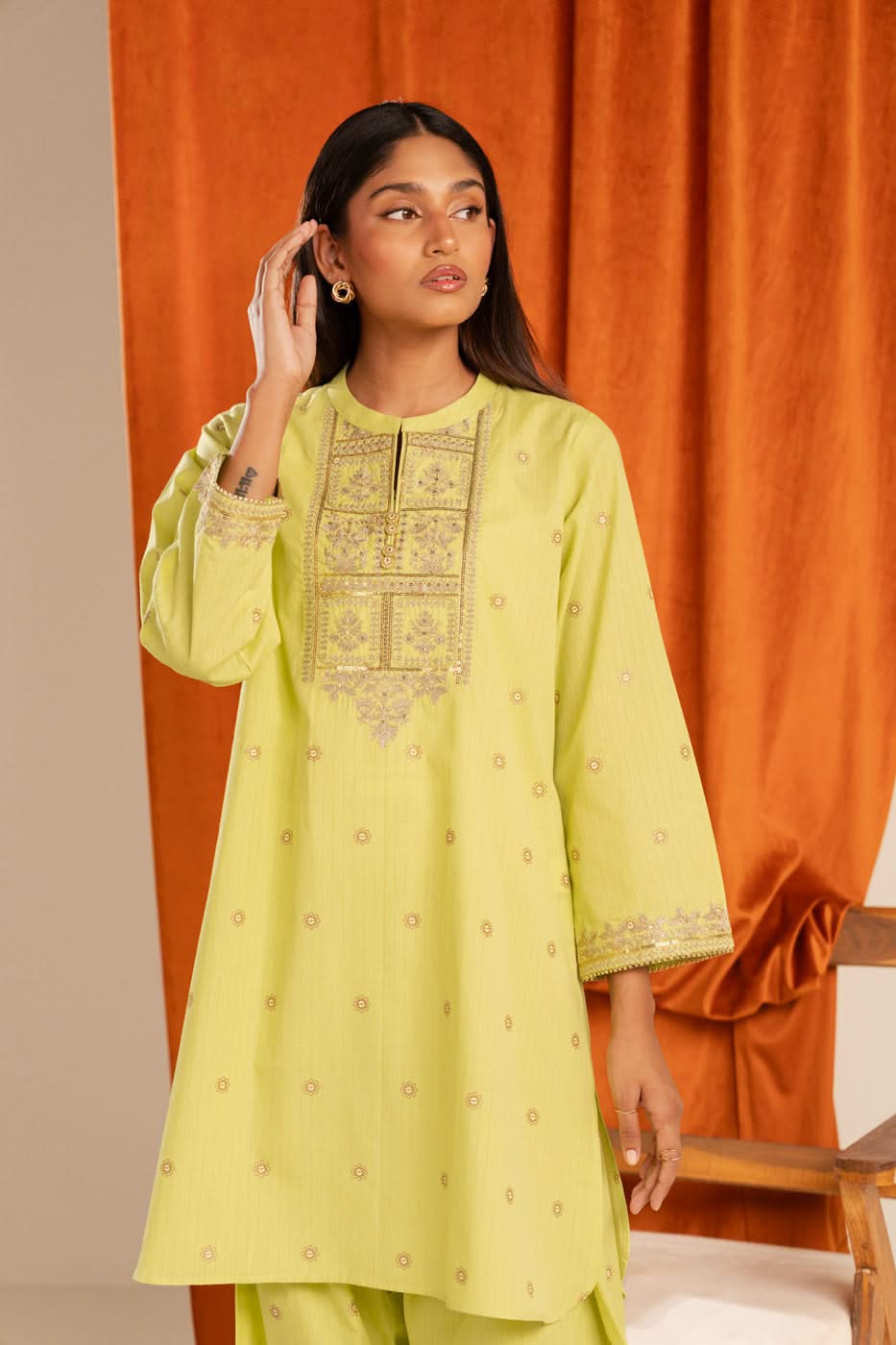 RTW | SHIRT & TROUSER