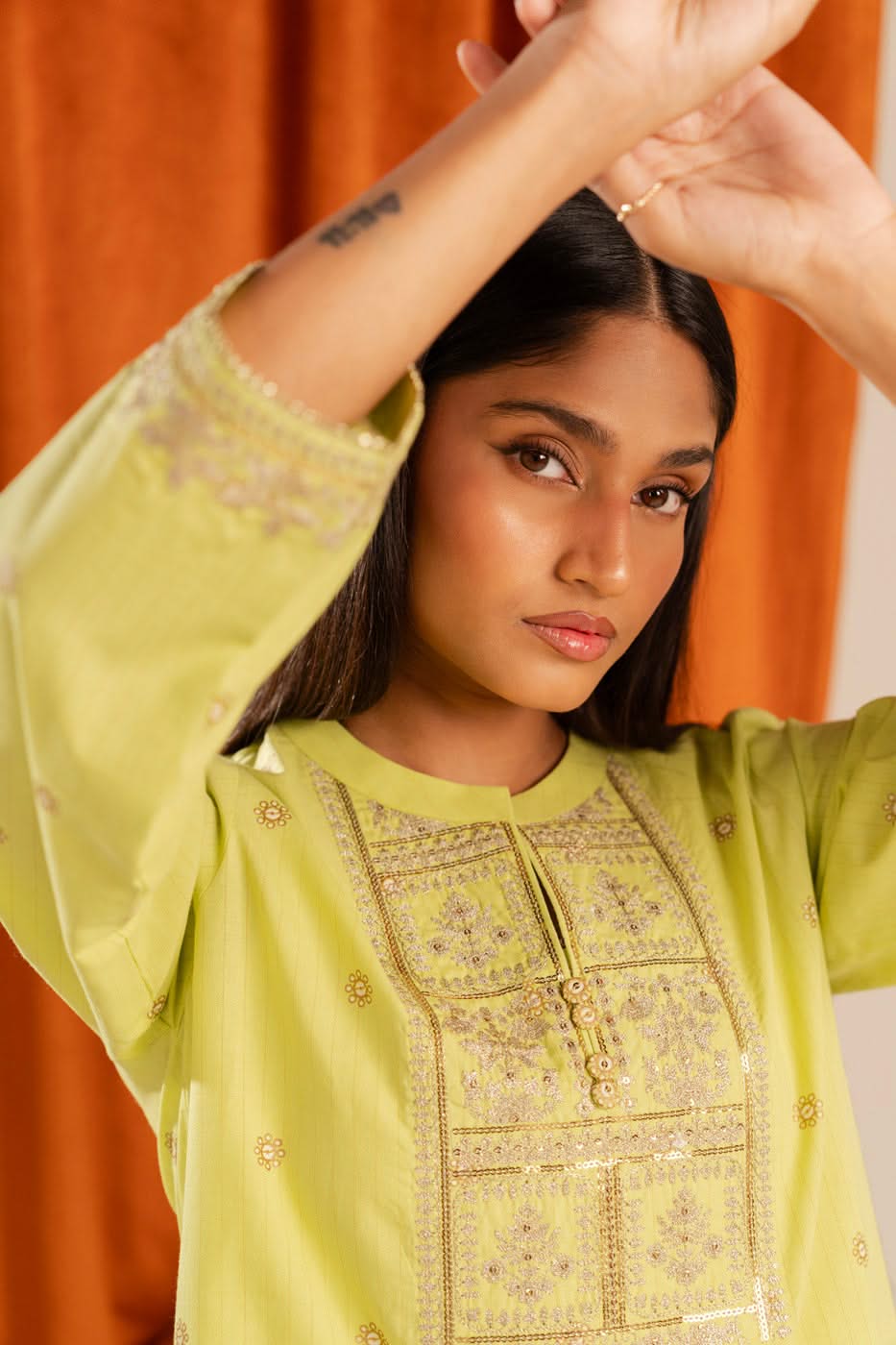 RTW | SHIRT & TROUSER