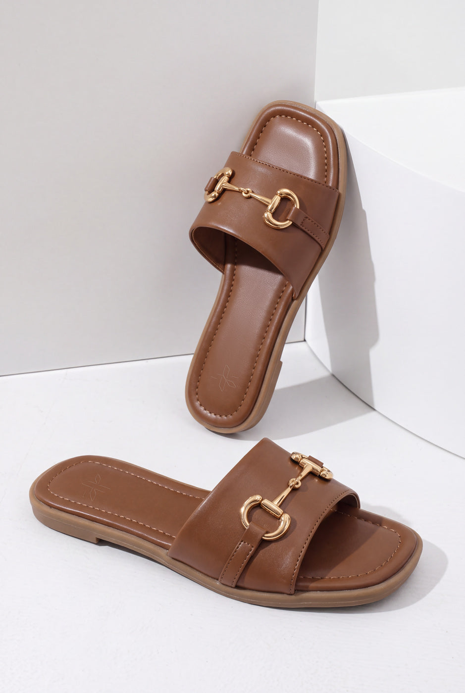 Double Strap Buckle Slides – Brown