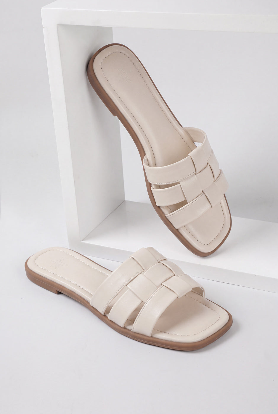 Double Band Slides – Cream