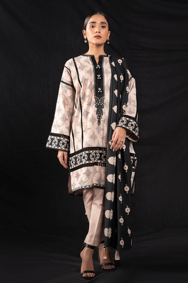 3 Pc Embroidered Karandi Suit With Karandi Dupatta