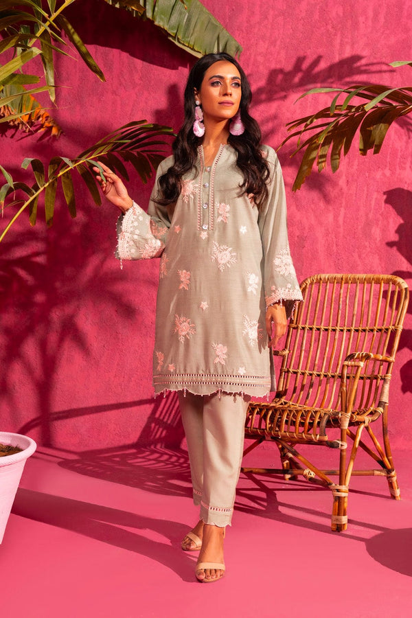 2 Pc Embroidered Poly Lawn Suit With Poly Lawn Trouser