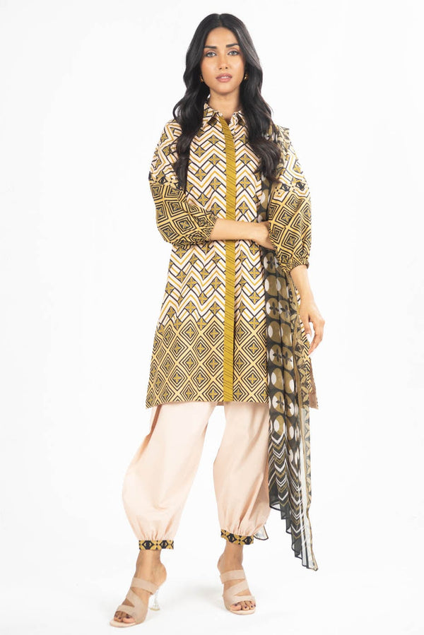 2 Pc Printed Lawn Suit With Chiffon Dupatta