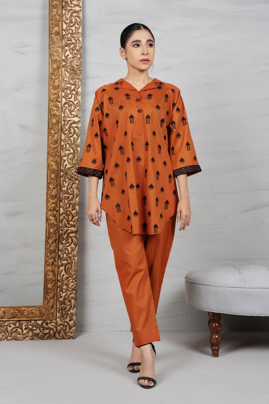 RTW | SHIRT & TROUSER