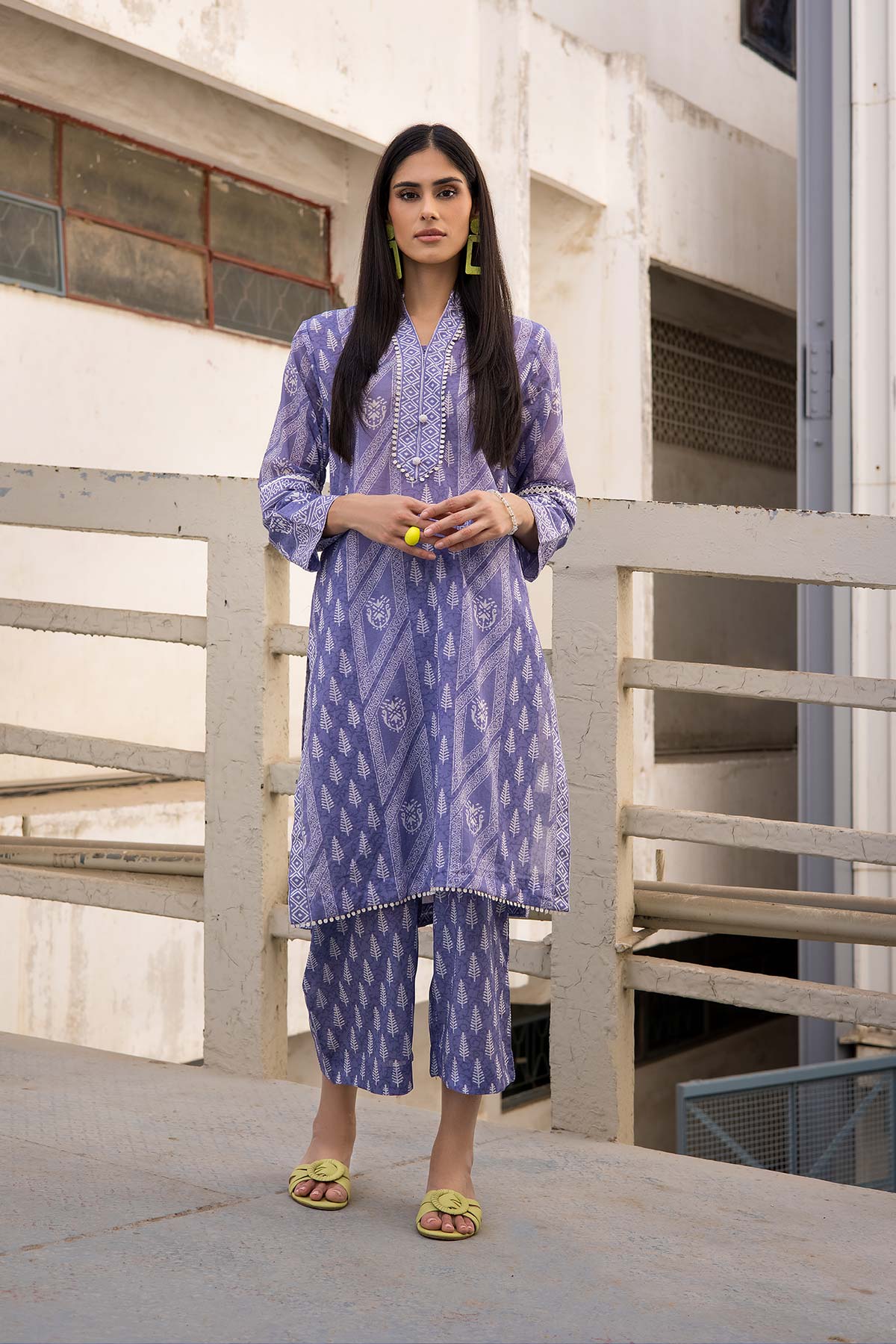 RTW | SHIRT & TROUSER
