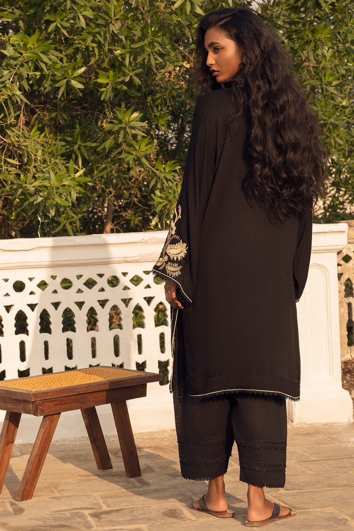 Dyed Embroidered Twill Kurti
