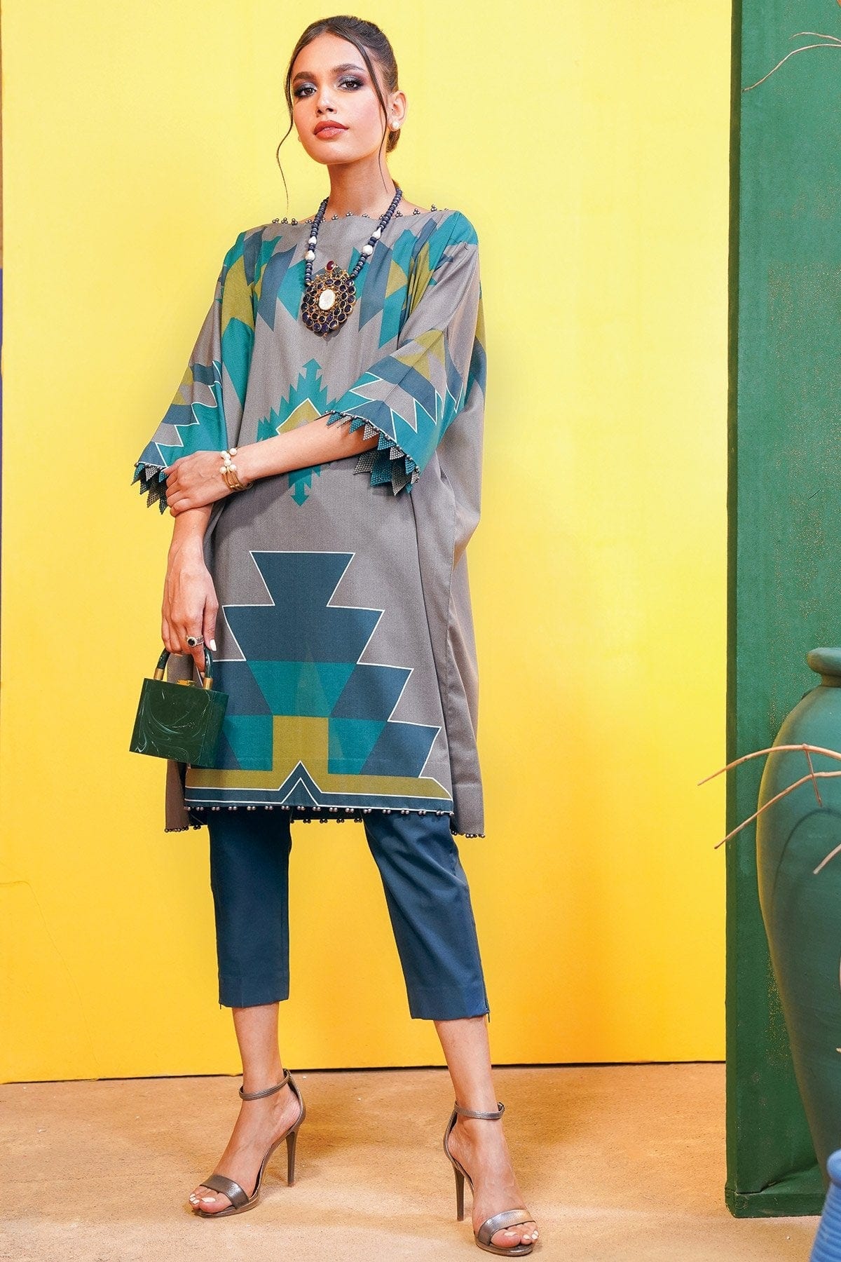 RTS | SHIRT & TROUSER