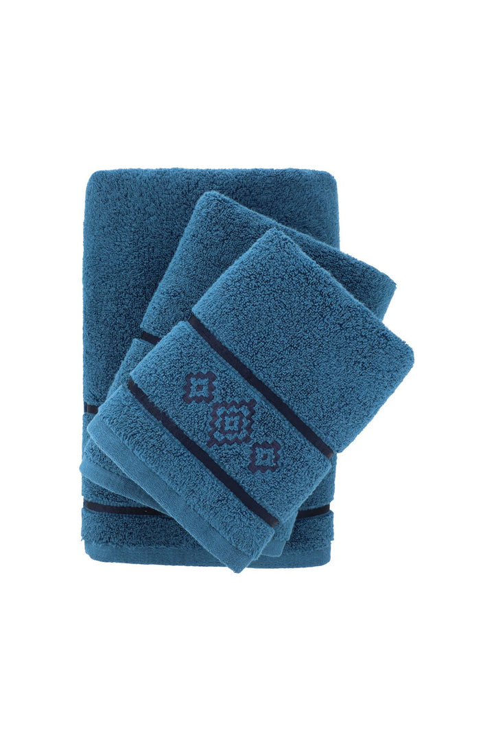 3 Pc Embroidered Towel Set