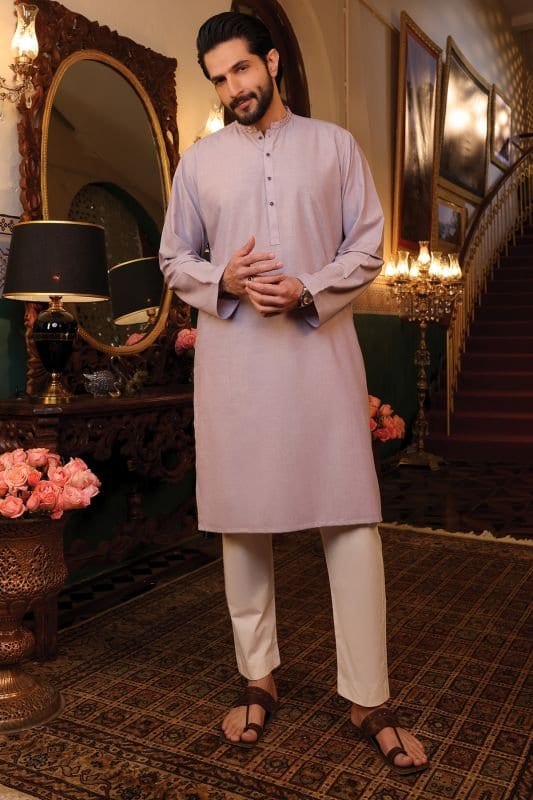 Embroidered Yarn Dyed Kurta