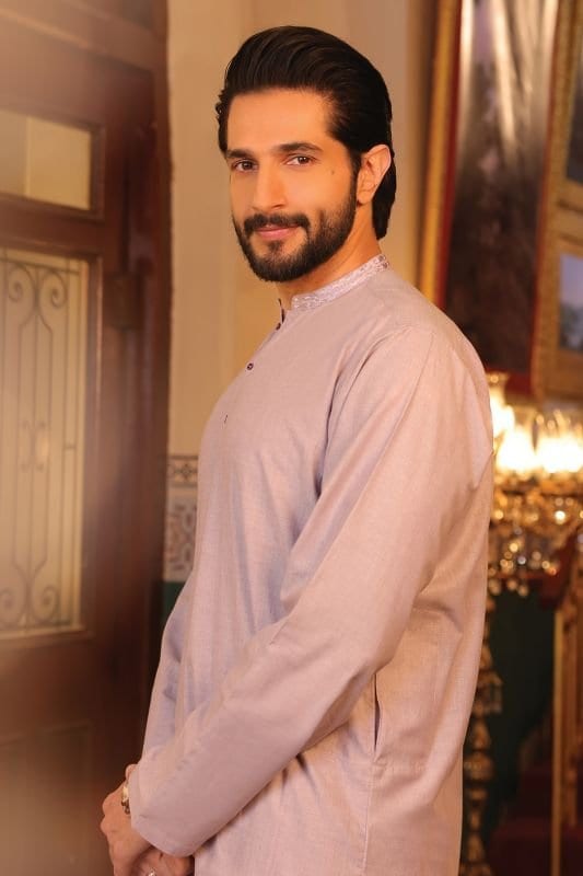 Embroidered Yarn Dyed Kurta