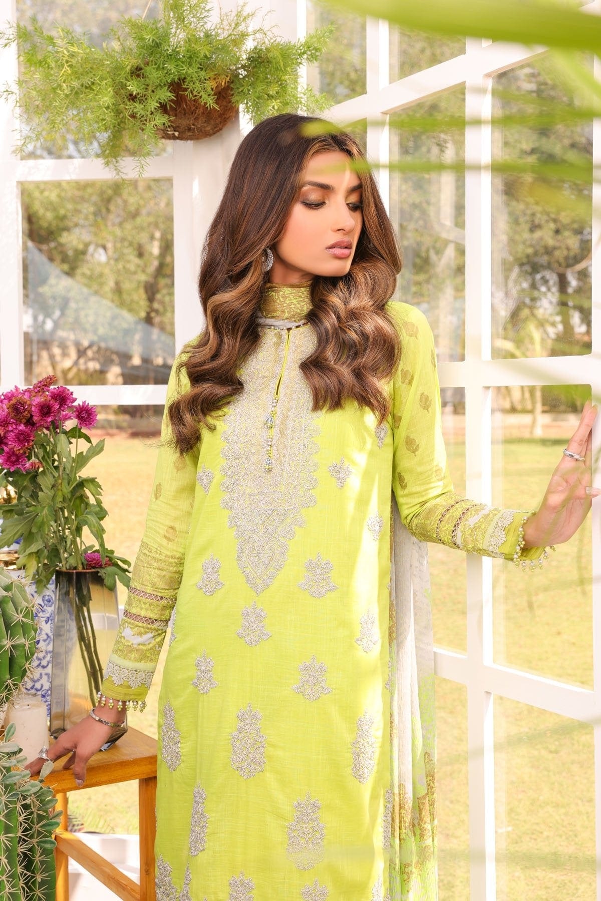 3 Pc Embroidered Two Way Slub Suit with Chiffon Dupatta